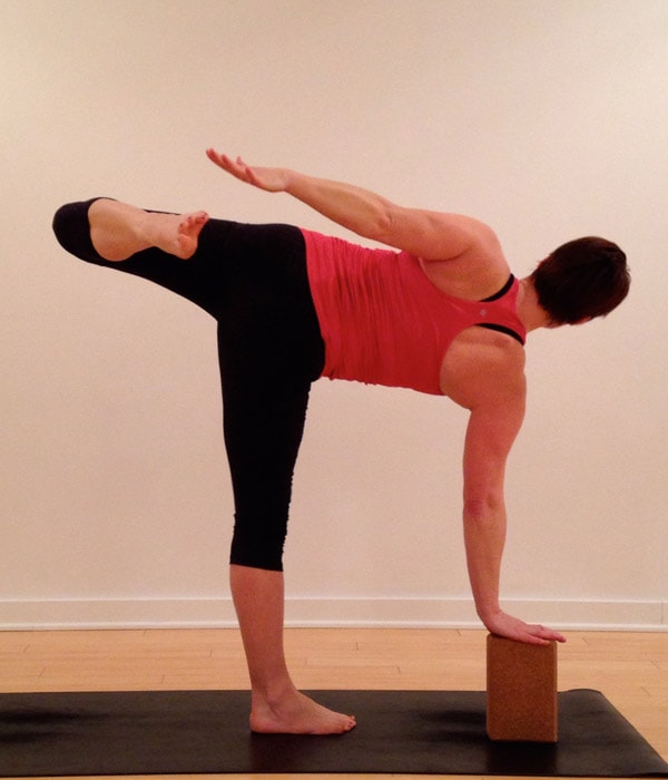 Ardha Chandrasana